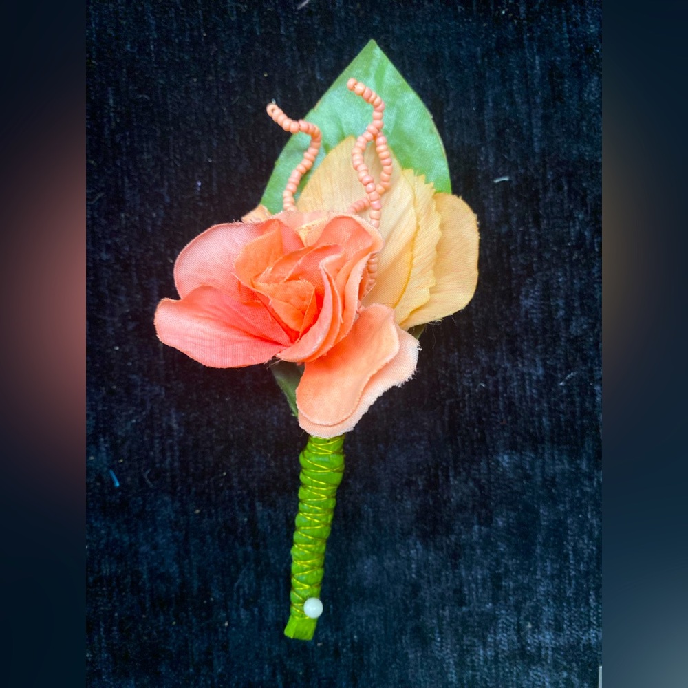 Custom Silk Boutonniere